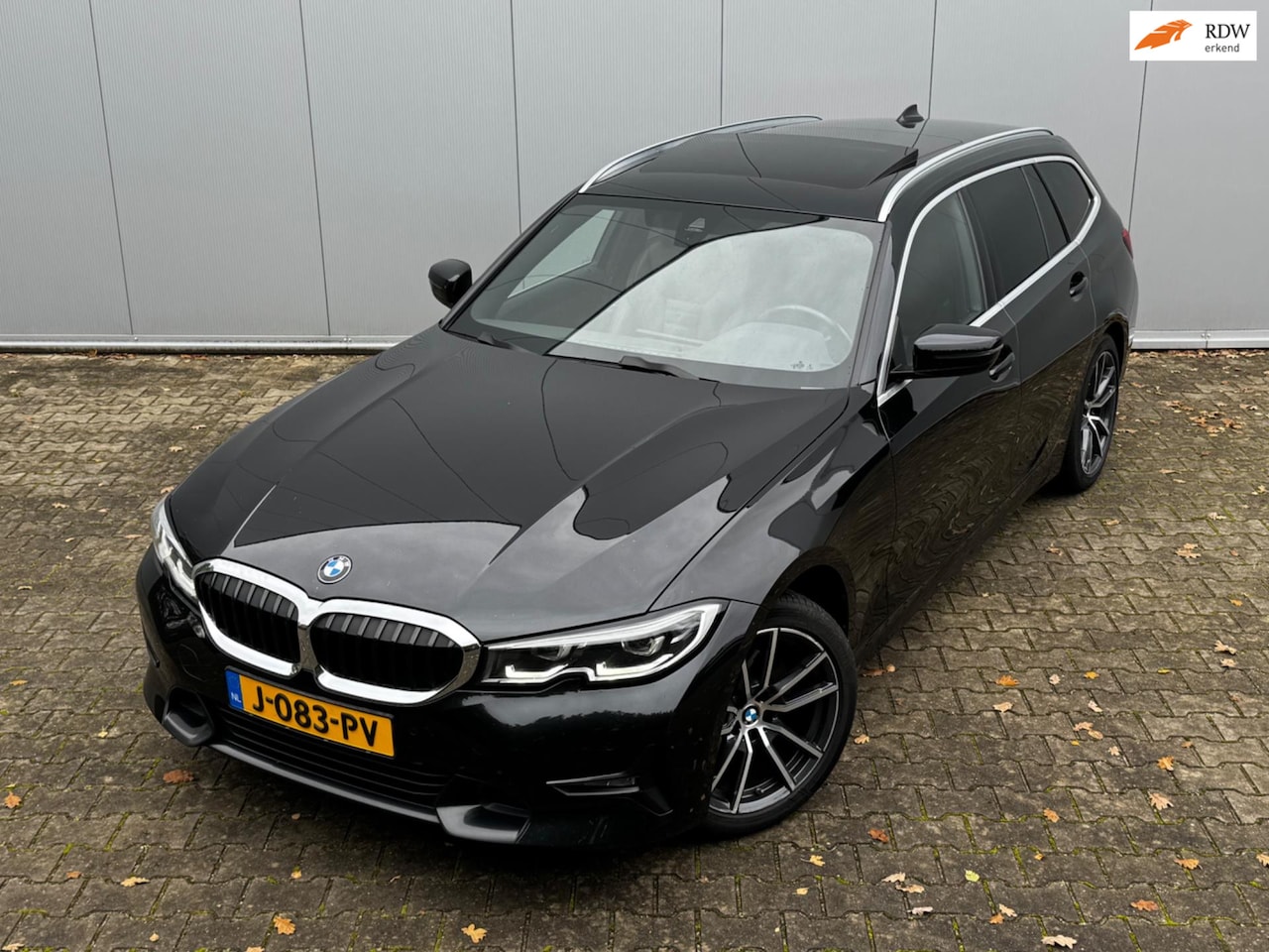 BMW 3-serie Touring - 320i HIGH EXECUTIVE PANORAMADAK LEDER STOELVERWARMING NAP DEALER ONDERHOUDEN ORIG NEDERLAN - AutoWereld.nl