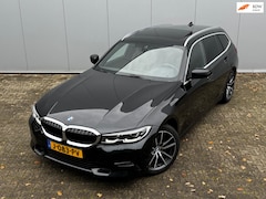 BMW 3-serie Touring - 320i HIGH EXECUTIVE PANORAMADAK LEDER STOELVERWARMING NAP DEALER ONDERHOUDEN ORIG NEDERLAN