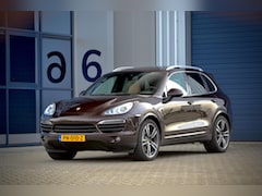Porsche Cayenne - 4.2 V8 D S / Pano / Luchtvering / Comf. Stoelen / Sport Chrono / Full Option