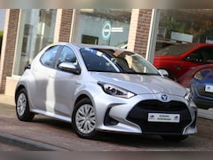 Toyota Yaris - 1.5 Hybrid Active Navi Carplay Camera ACC