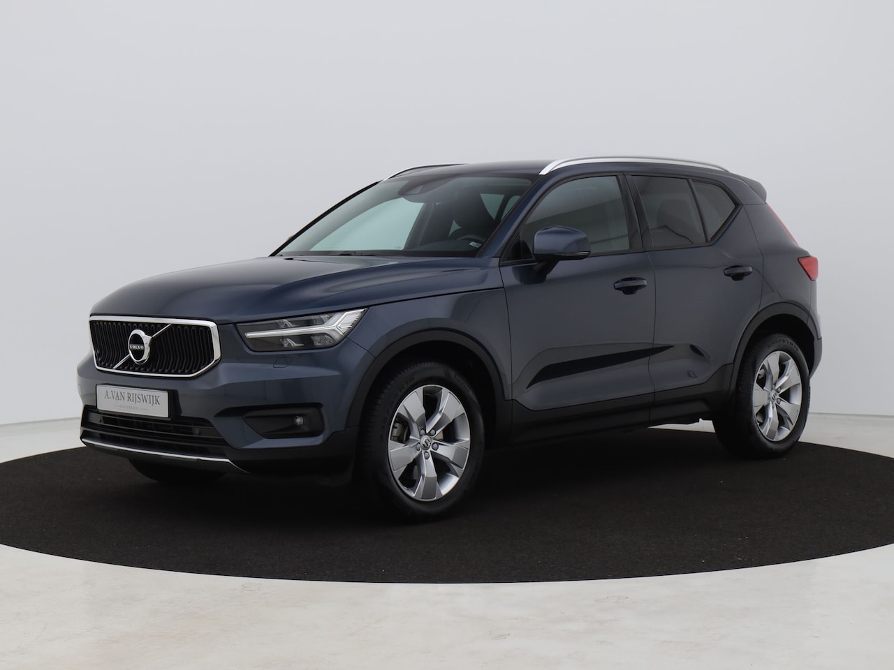 Volvo XC40 - 1.5 T2 Automaat Momentum Pro | KEYLESS | TREKHAAK - AutoWereld.nl