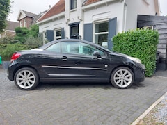 Peugeot 207 CC - 1.6 VTi Roland Garros
