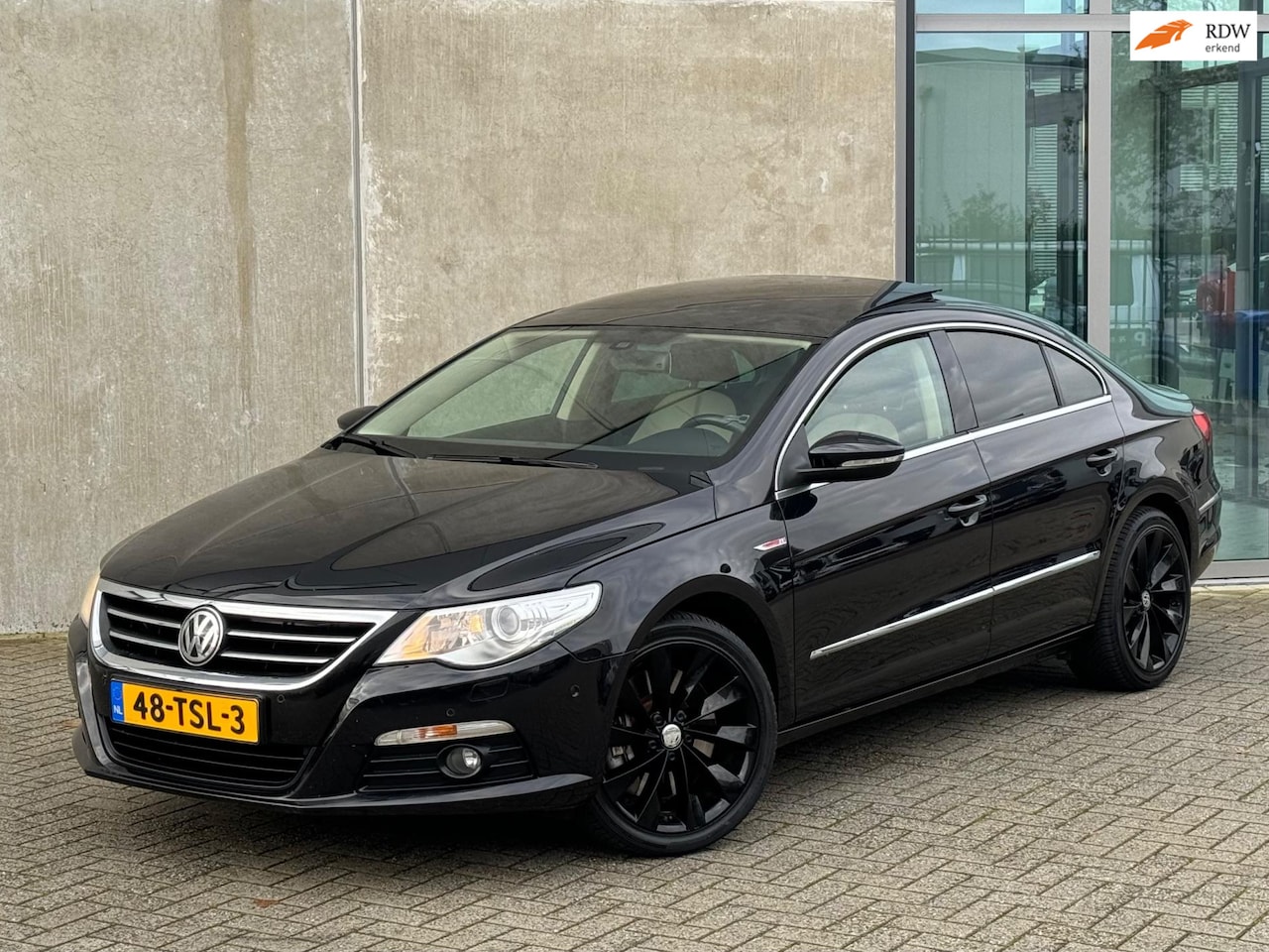 Volkswagen Passat CC - 3.6 V6 FSI 4Motion 4p. 2009 Zwart FULL - AutoWereld.nl