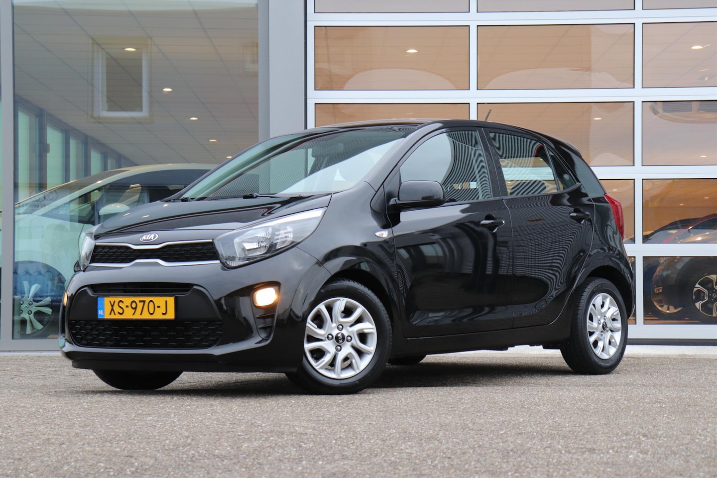 Kia Picanto - 1.0 MPi 67pk 4-zits EconomyLine - AutoWereld.nl
