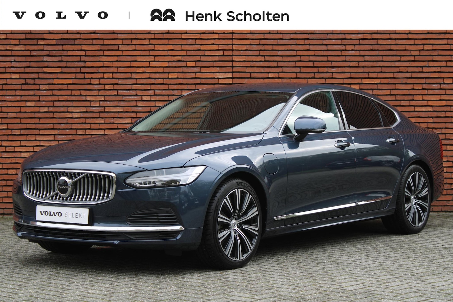 Volvo S90 - T8 AWD Inscription Standkachel | Harman/Kardon Audiosysteem | 19" Lichtmetalen Velgen | St - AutoWereld.nl