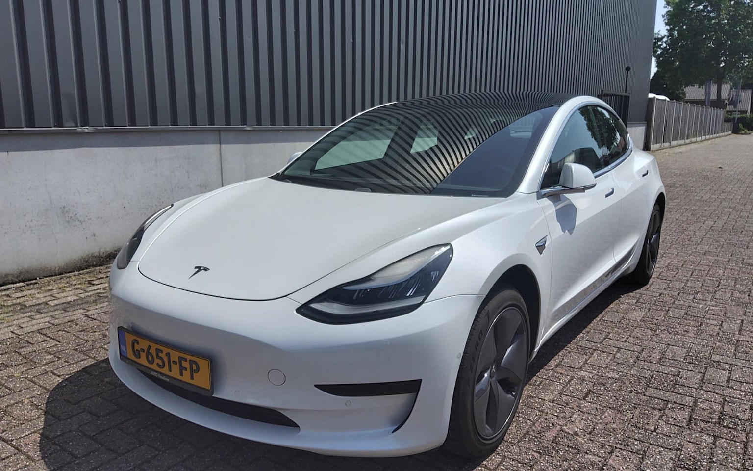 Tesla Model 3 - Standard RWD Plus 60 kWh|Uniek parelmoer wit® - AutoWereld.nl