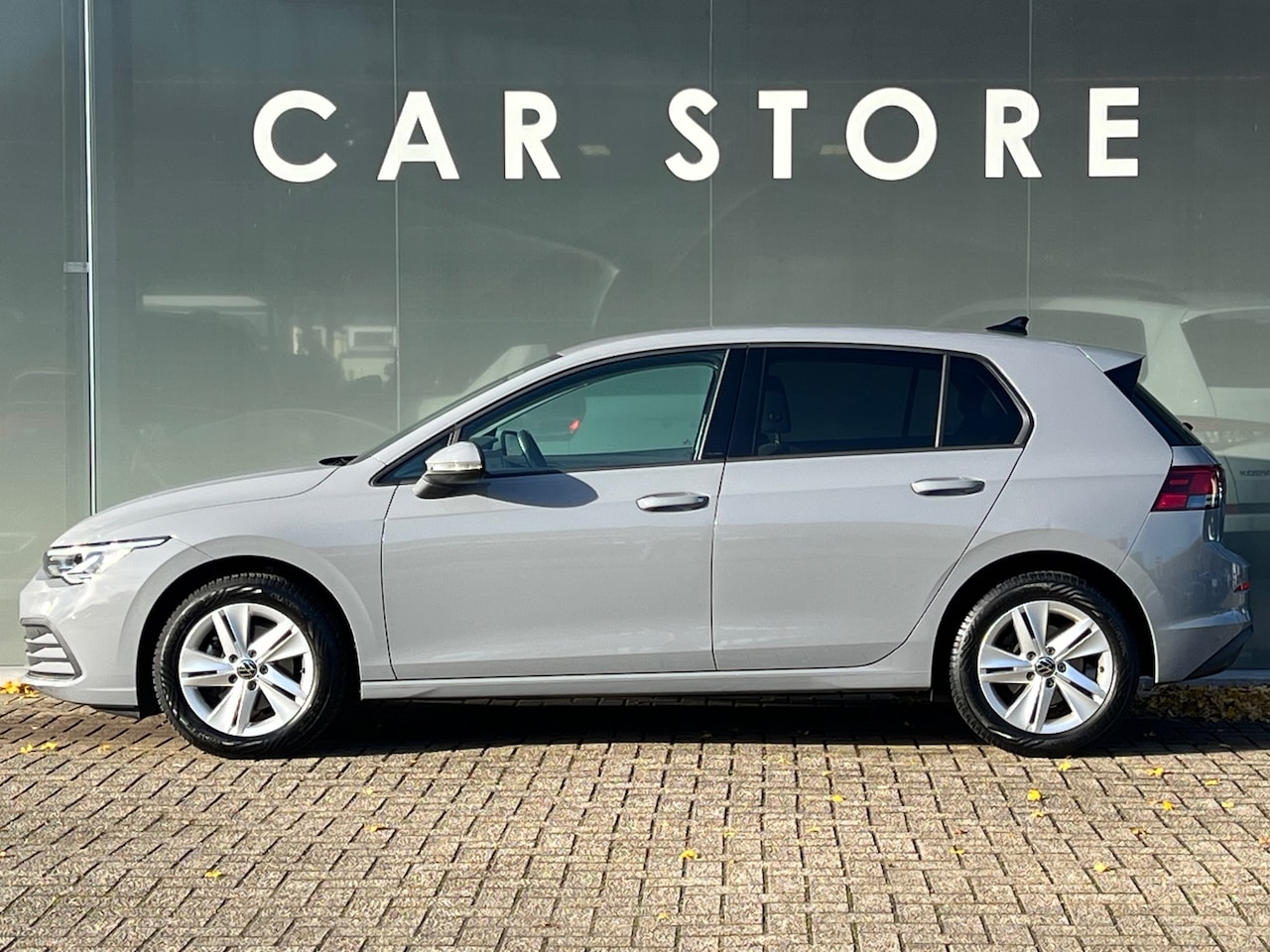 Volkswagen Golf - 1.5 TSI Life Business NAVI Apple Carplay VIRTUAL CLIMA - AutoWereld.nl