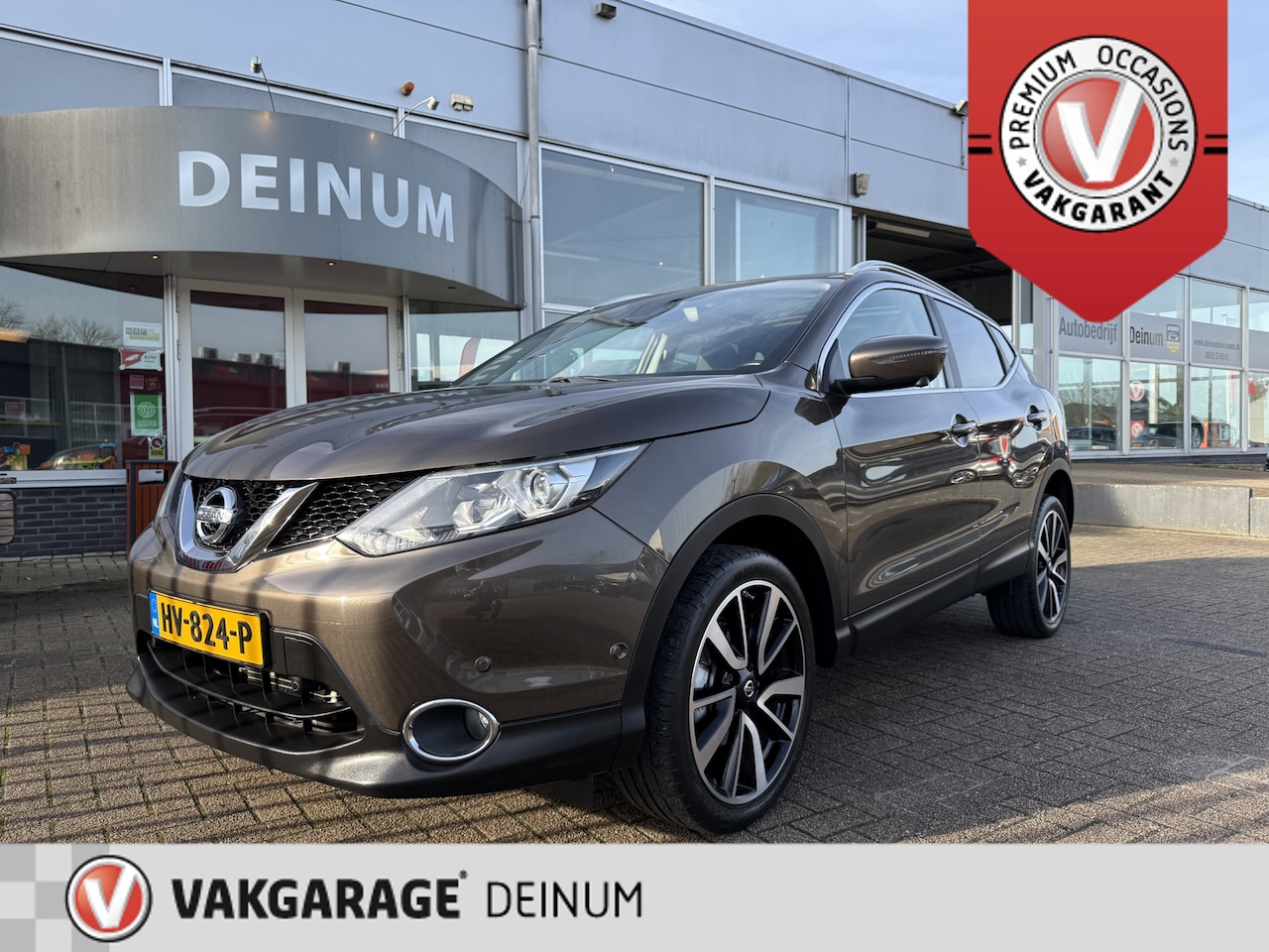 Nissan Qashqai - 1.2 Tekna Automaat...!! Panoramadak, Lederen comf.intr, Climate contr, Trekhaak. - AutoWereld.nl
