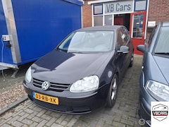 Volkswagen Golf - 2.0 TDI Sportline
