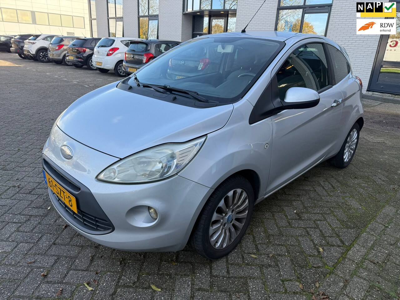 Ford Ka - 1.2 Titanium X start/stop / apk / nap / airco / boekjes / nette auto / meeneem prijs!! - AutoWereld.nl