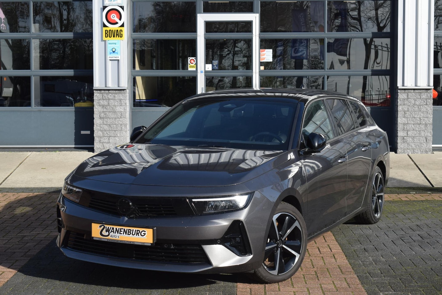 Opel Astra Sports Tourer - 1.2 Turbo GS Navi Panodak Airco Km 25.000!! - AutoWereld.nl