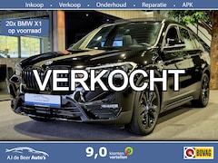 BMW X1 - xDrive25e High Executive Sportline | Black edition | Panorama | HUD | Electrische stoelen