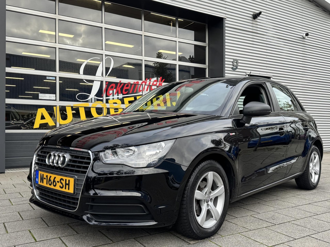 Audi A1 Sportback - 1.2 TFSI Attraction 5Drs - Navigatie I Airco I PDC I Sport velgen I 111.000 KM Dealer onde - AutoWereld.nl