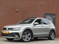 Volkswagen Tiguan - 2.0 TSI 4Motion R-Line / Trekhaak / Panoramadak
