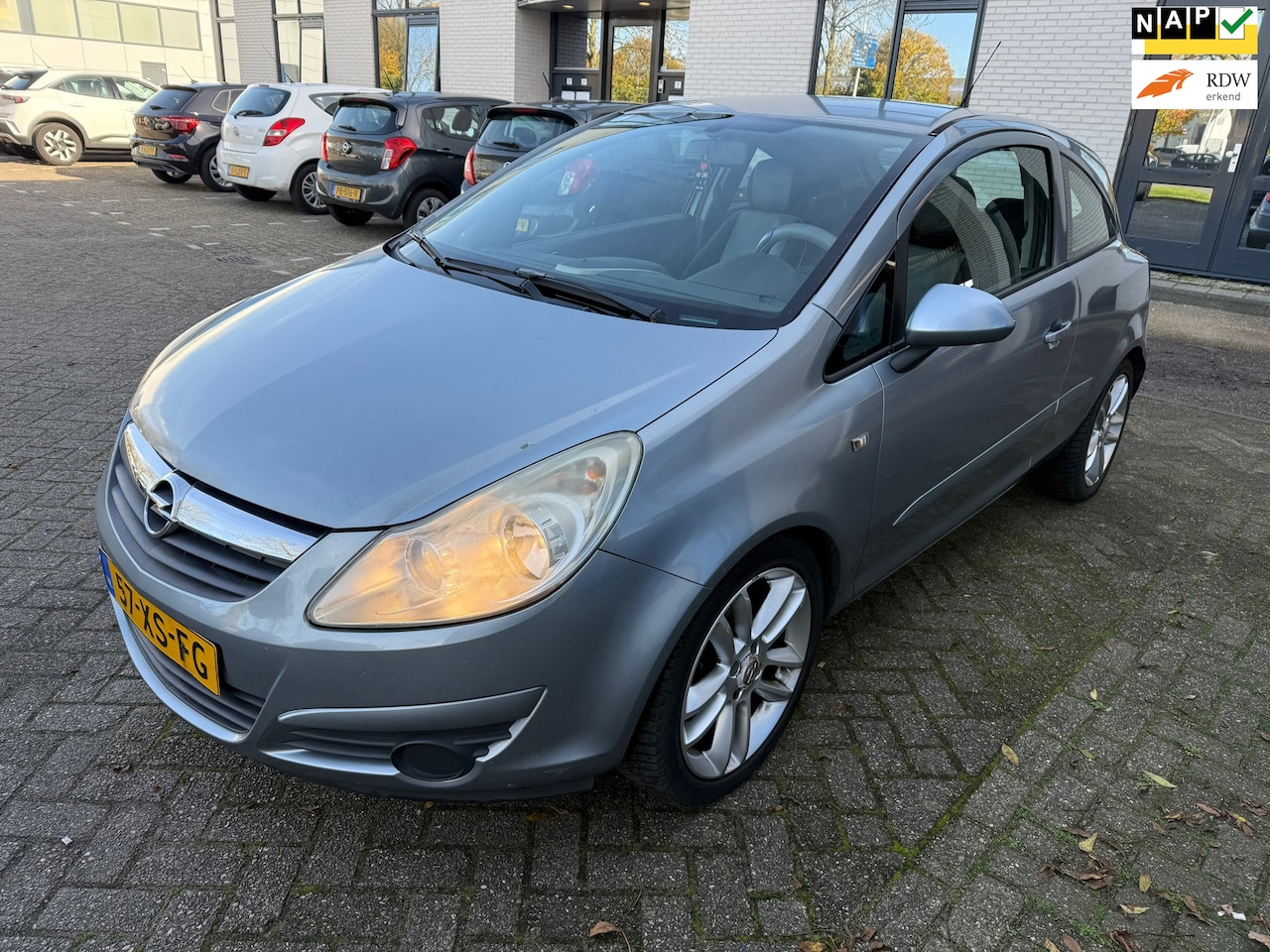 Opel Corsa - 1.4-16V Business / apk / airco / nap / navi / 2 sleutels / zeer nette auto / - AutoWereld.nl