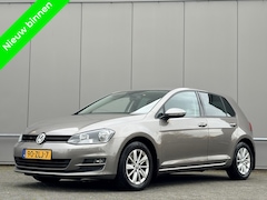 Volkswagen Golf - 1.6 TDI - nap - automaat - navi - airco - cruise - camera