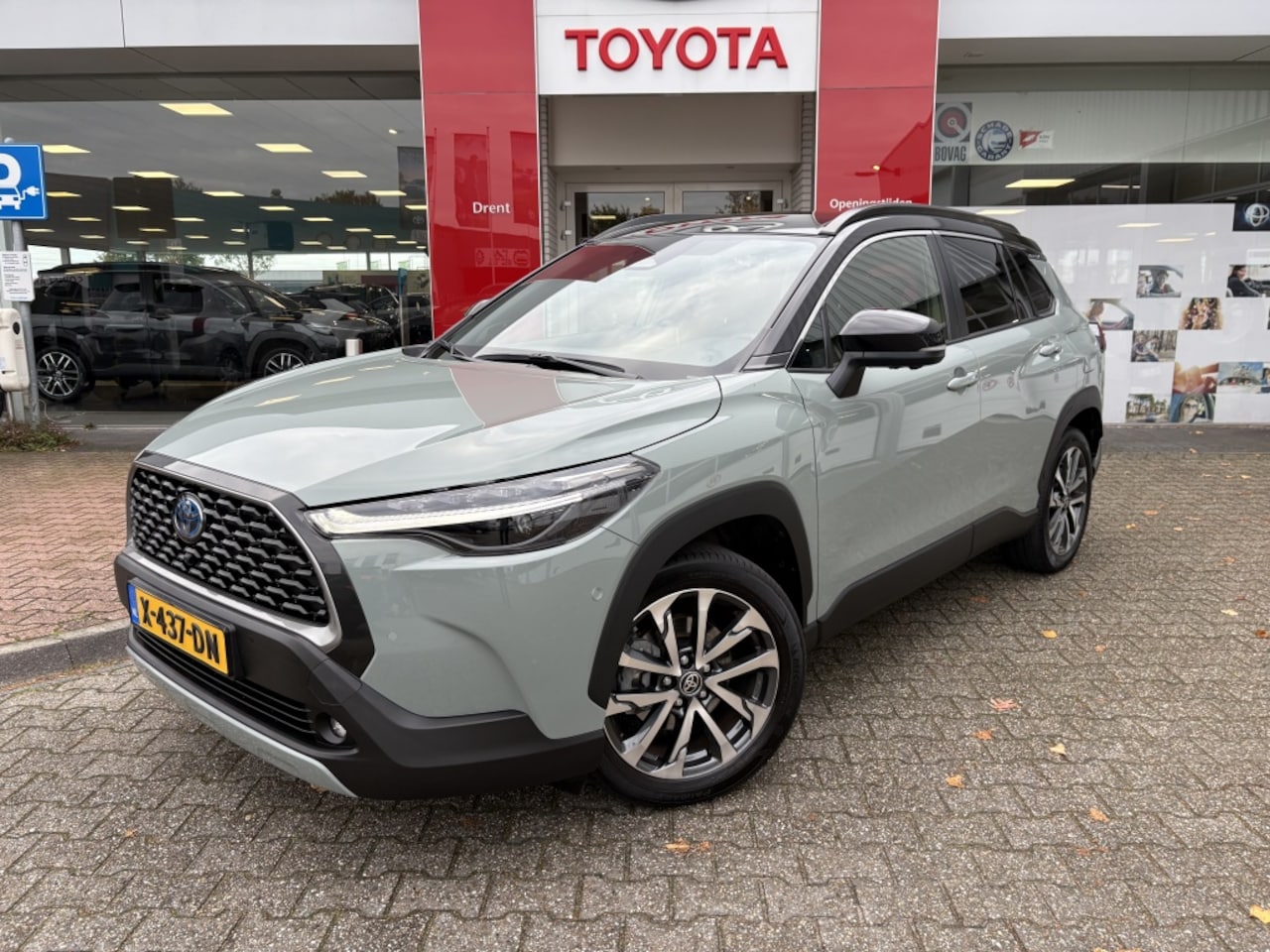 Toyota Corolla Cross - Hybrid 200 Executive | JBL | 360 camera | Stuur +Stoelverwarming - AutoWereld.nl