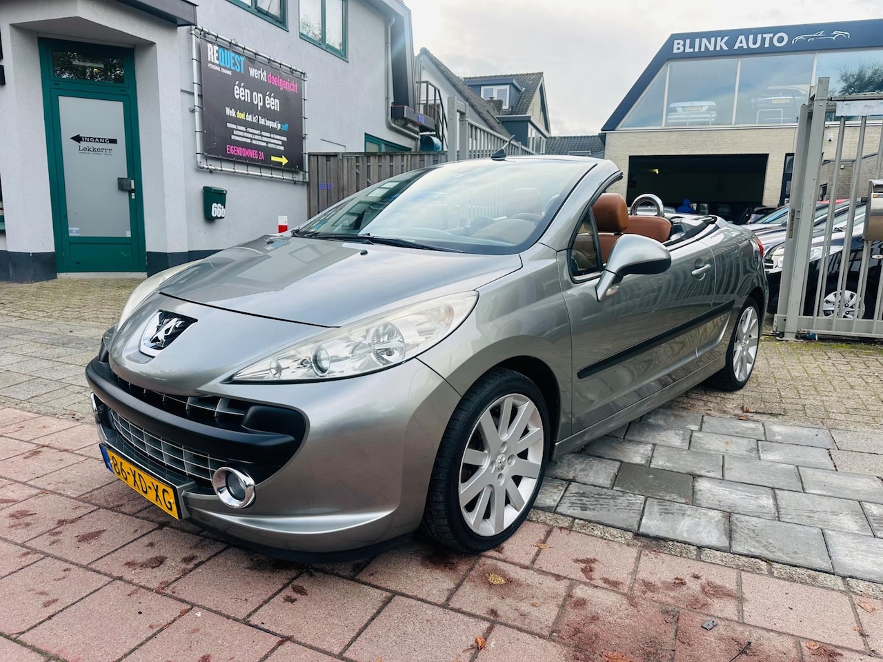 Peugeot 207 CC - 1.6-16V T Féline Cabriolet Leder Apk - AutoWereld.nl