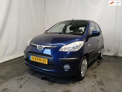 Hyundai i10 - 1.1 Pure - Rechts Voor Schade