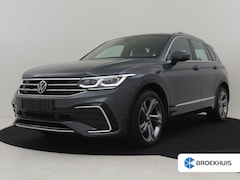 Volkswagen Tiguan - R-Line Business eHybrid 245pk | Trekhaak | Elektrische stoelen memory | Lederen bekleding