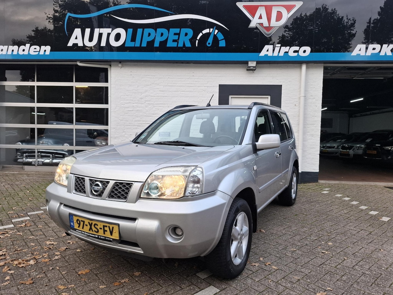 Nissan X-Trail - 2.0 Columbia 2wd /Airco/Trekhaak - AutoWereld.nl