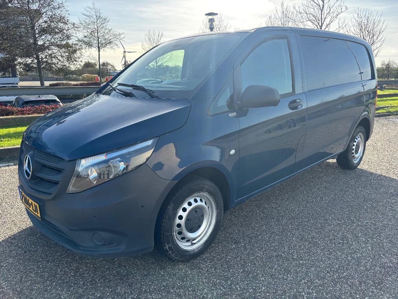 Mercedes-Benz Vito - 114CDI L1H1 Airco Navi Cruisecontrol Trekhaak - AutoWereld.nl