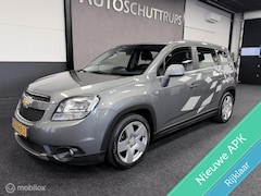 Chevrolet Orlando - 1.8 LTZ 7 Persoons / Airco / Navi / Cruise / Trekhaak