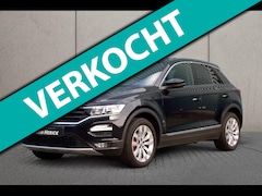Volkswagen T-Roc - 1.5 TSI Sport 150PK Automaat | Achteruitrijcamera | Virtual Cockpit | Stoelverwarming
