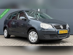 Volkswagen Polo - 1.4-16V Comfortline 5 Deurs Airco nette auto