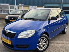 Skoda Fabia - 1.2 Plus | Nieuwe APK | Airco | EL Ramen |LM Velgen | 4 X Nieuwe Banden |