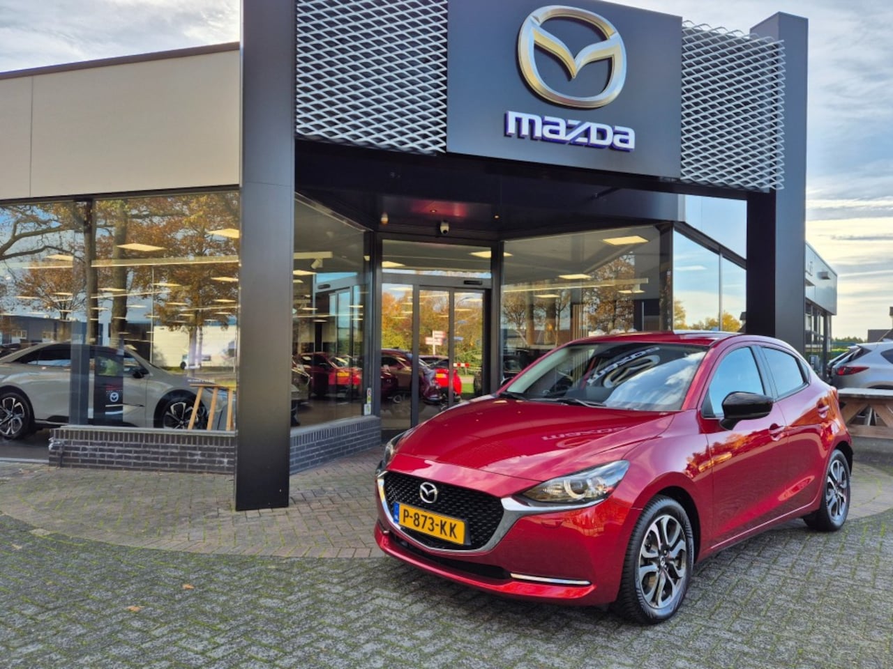 Mazda 2 - SKYACTIV-G 90 SPORTIVE / Trekhaak / Carplay - AutoWereld.nl