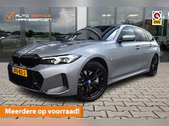 BMW 3-serie Touring - 330e xDrive M-Sport | Pano | Leder | Memory |