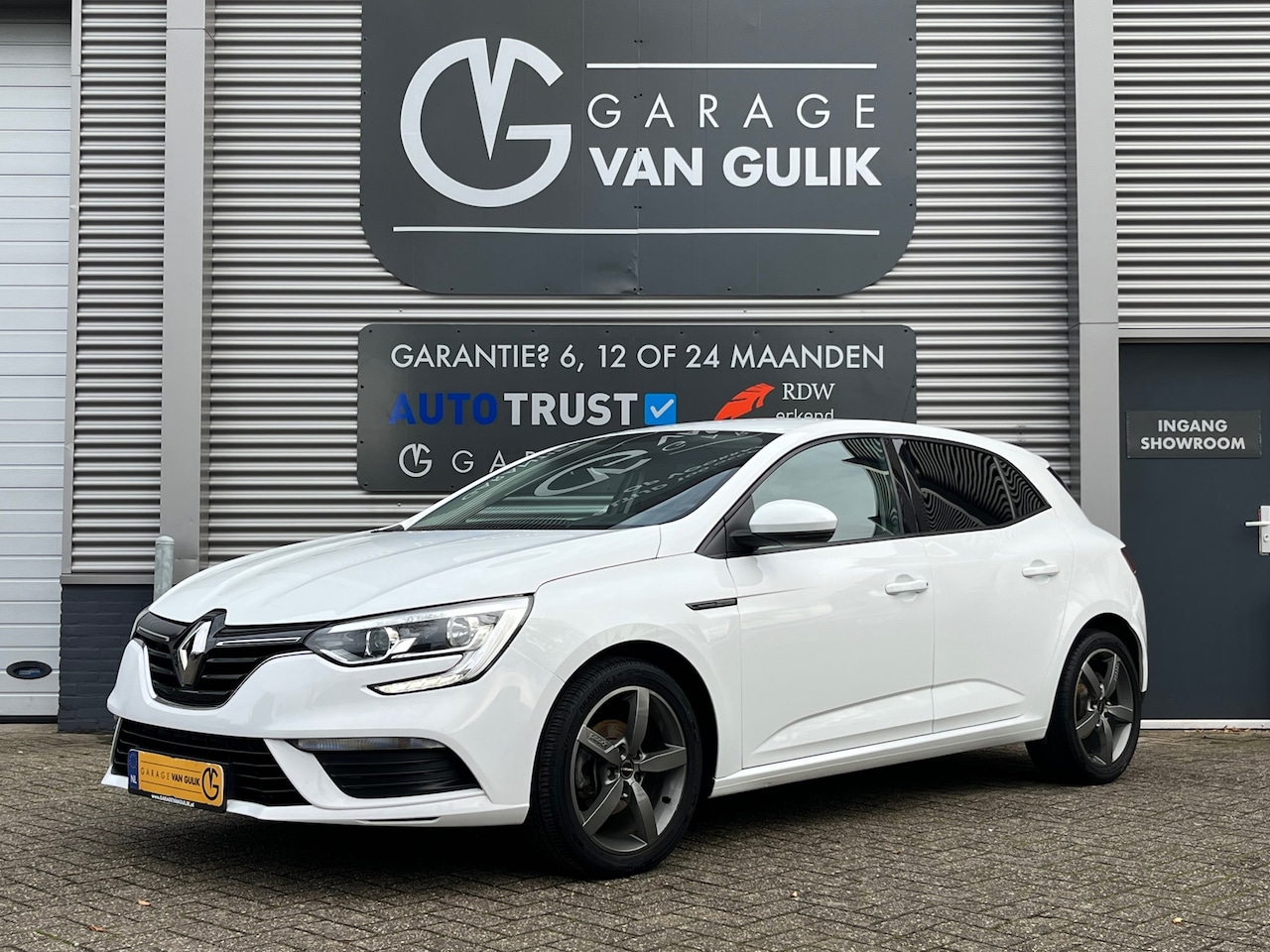 Renault Mégane - 1.2 TCe 101PK Airco,Cruise,Isofix,Bluetooth,Usb,Lmv,ElektrRamen+Spiegels,Multi-Stuur,Led,E - AutoWereld.nl