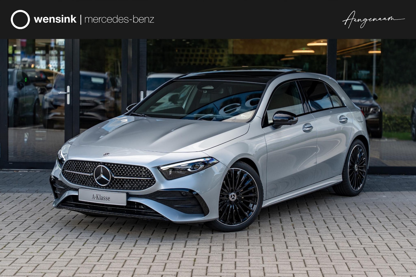 Mercedes-Benz A-klasse - 180 Business Solution AMG | Panoramaschuifdak | Premium Plus | Head-Up | MULTIBEAM LED | - AutoWereld.nl