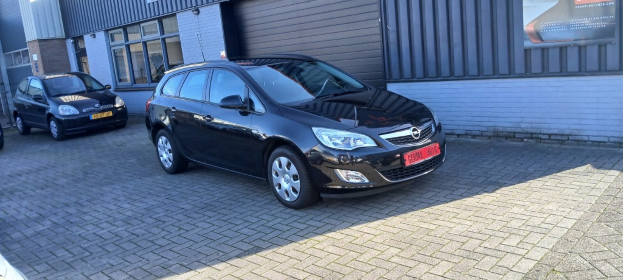 Opel Astra Sports Tourer - 1.4 Turbo Edition Station 144.642 km. - AutoWereld.nl