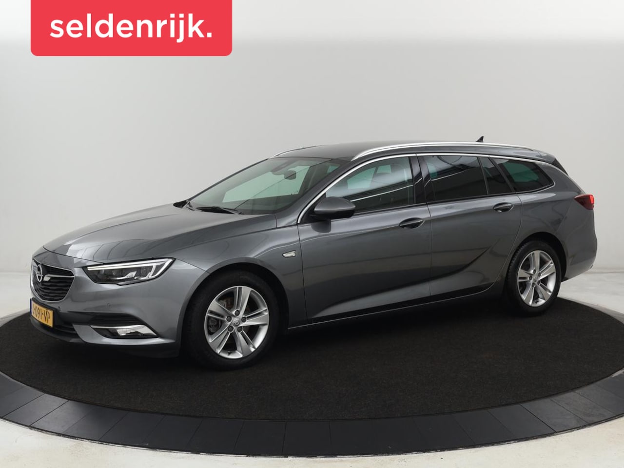 Opel Insignia - 1.5 Turbo Innovation | Leder | Stoelverwarming | Camera | Carplay | Matrix LED | Navigatie - AutoWereld.nl