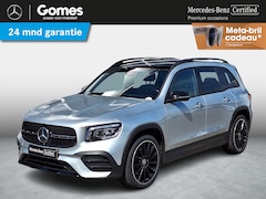 Mercedes-Benz GLB - 180 AMG Line | Panoramadak | Night Pakket | Onderstel met Adaptief Verstelbare Demping | A
