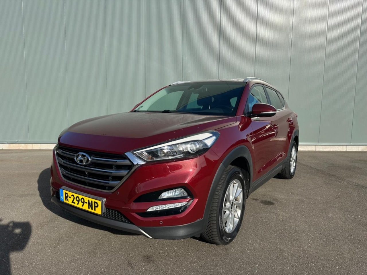 Hyundai Tucson - 1.6 GDi Comfort TREKHAAK | CAMERA | ONDERHOUDSBOEKJE ! - AutoWereld.nl