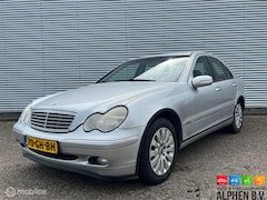 Mercedes-Benz C-klasse - 180 Avantgarde - Nap - Airco - lage KM