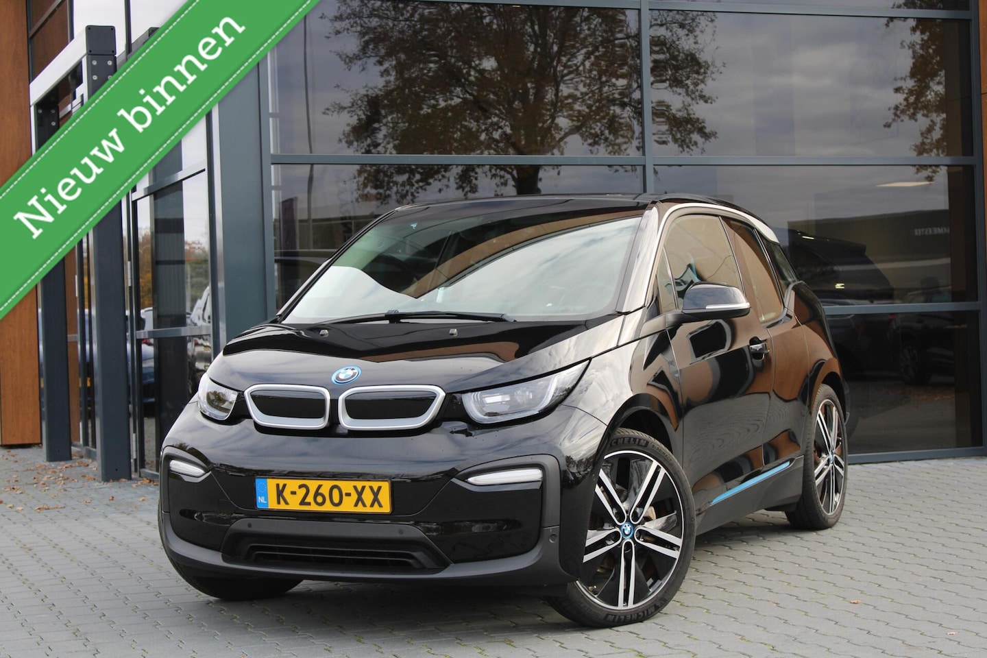 BMW i3 - 120Ah 42 kWh | Camera | Org. NL | Stoelverwarming - AutoWereld.nl