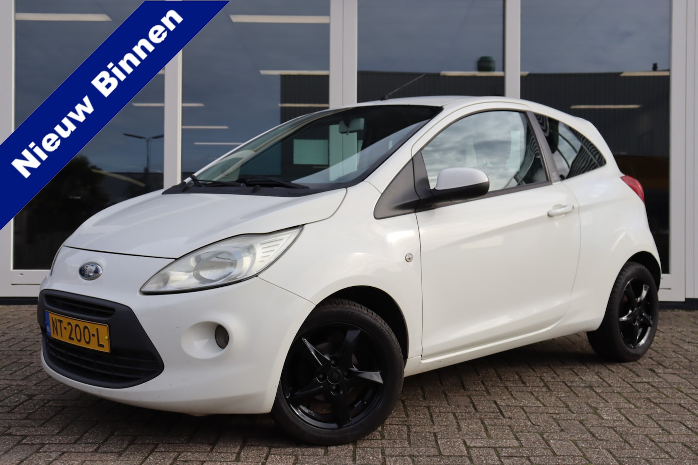 Ford Ka - 1.2 Trend 1.2 Trend, AIRCO, Nieuwe Distributieriem, Koppeling & APK! Prijs is Rijklaar - AutoWereld.nl