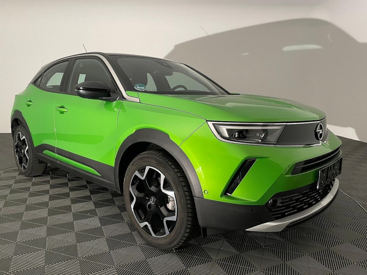 Opel Mokka-e - Ultimate 50 kWh | Half LEDER | Full LED | CRUISE | PDC | NAVI - AutoWereld.nl