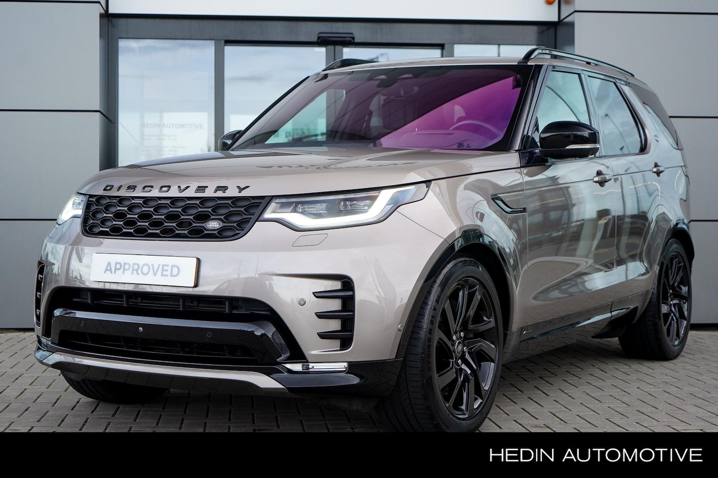 Land Rover Discovery - 3.0 P360 R-Dynamic HSE 7p. - AutoWereld.nl