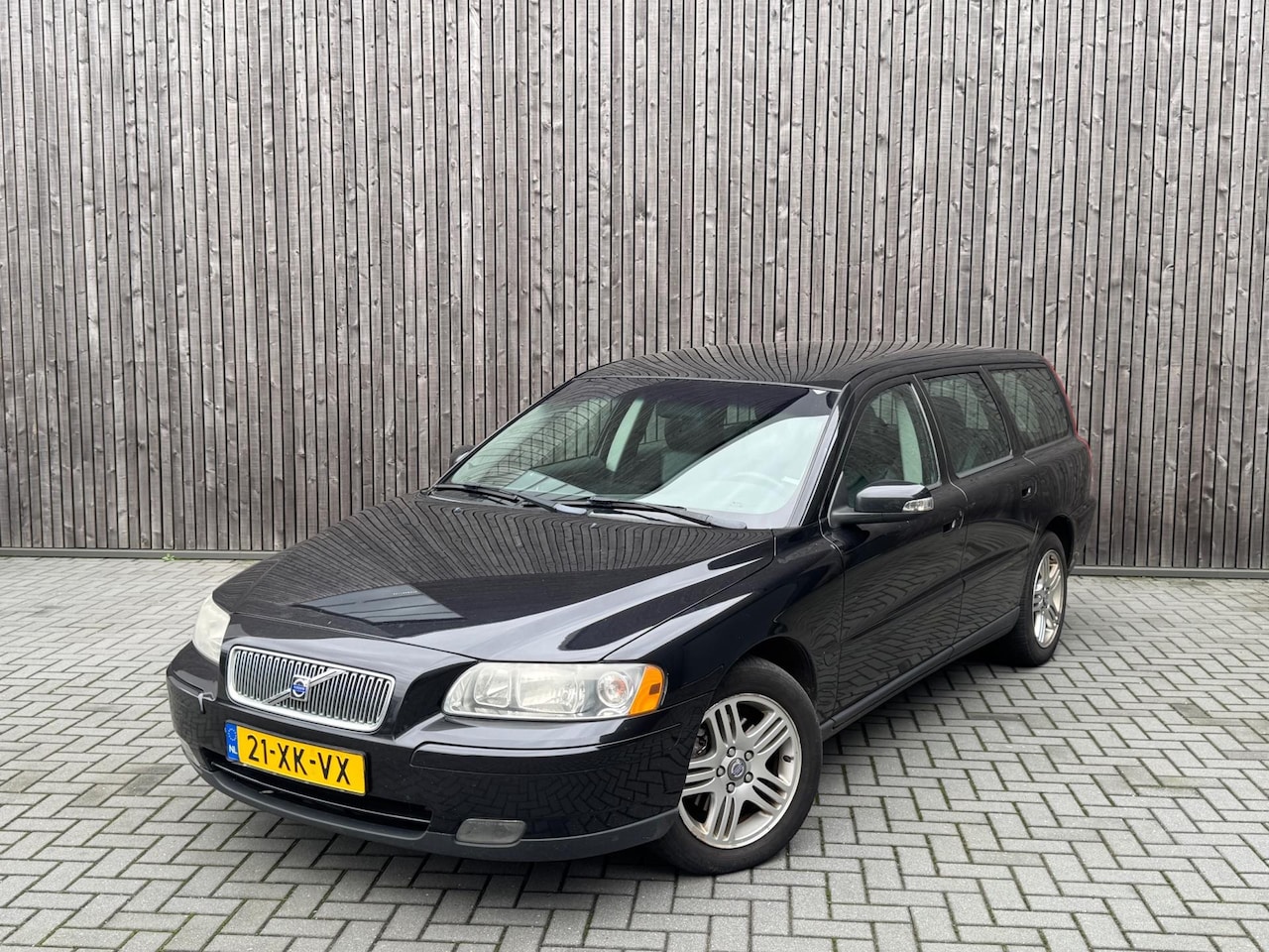 Volvo V70 - 2.4 Edition 2007 Nette staat - AutoWereld.nl