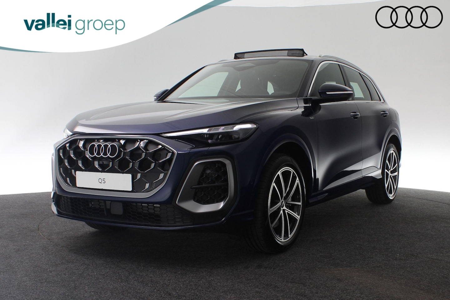Audi Q5 - e-hybrid quattro 299 pk S edition | Panorama-glasdak | Trekhaak, elektr. wegklapbaar | Tec - AutoWereld.nl