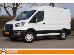 Ford E-Transit - 425 L2H2 Trend 68 kWh | NAVI | CAMERA + PDC | CRUISE | VRUIT/STOELVERW | LANE-ASSIST/WARNI