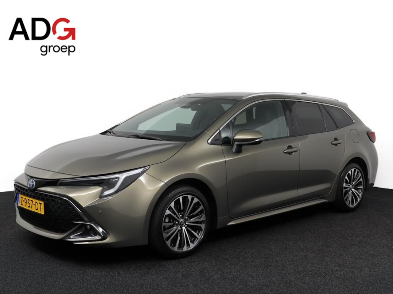 Toyota Corolla Touring Sports - Hybrid 140 Dynamic | Apple Carplay/Android Auto | Parkeersensoren | Stoelverwarming | Elek - AutoWereld.nl