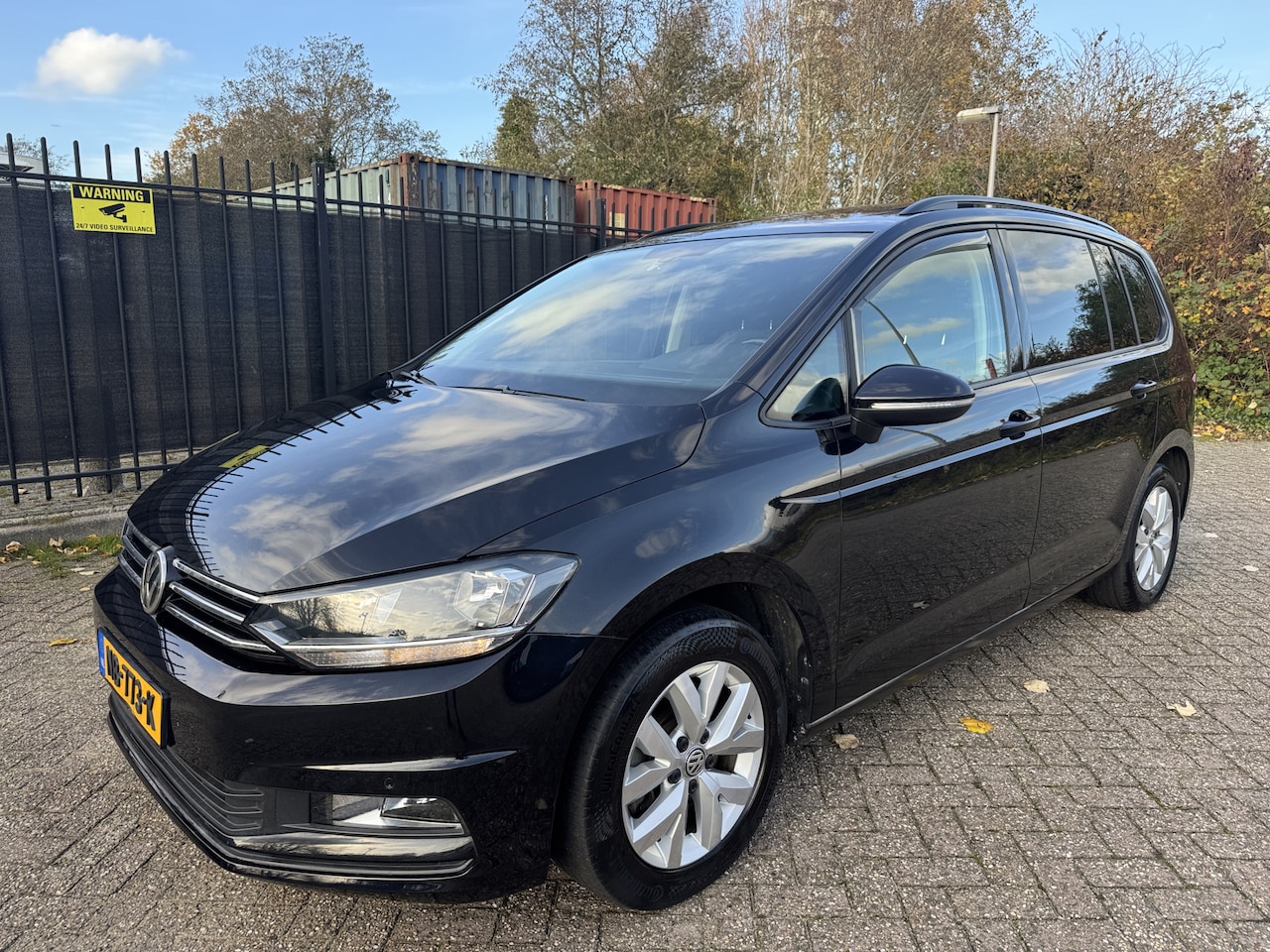 Volkswagen Touran - 1.4 TSI DSG Comfortline Panorama/CAM/Clima/Cruise - AutoWereld.nl