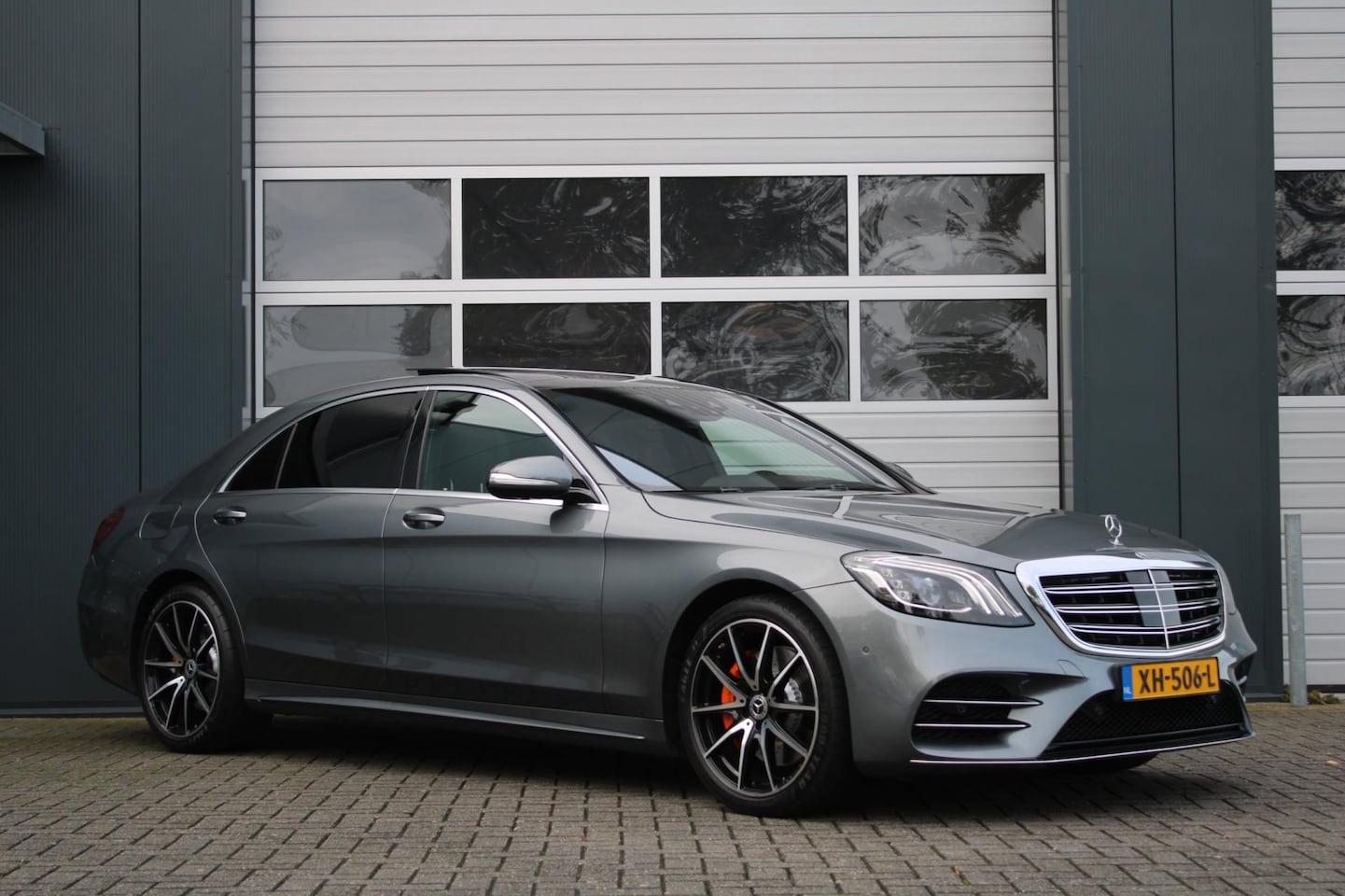 Mercedes-Benz S-klasse - 400d 4Matic Lang Premium Plus AMG Distronic/Luchtvering/Pano/Burmester/Headup/Softclose/NL - AutoWereld.nl
