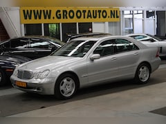 Mercedes-Benz C-klasse - 240 Elegance Automaat Airco, Cruise control, Parkeersensoren